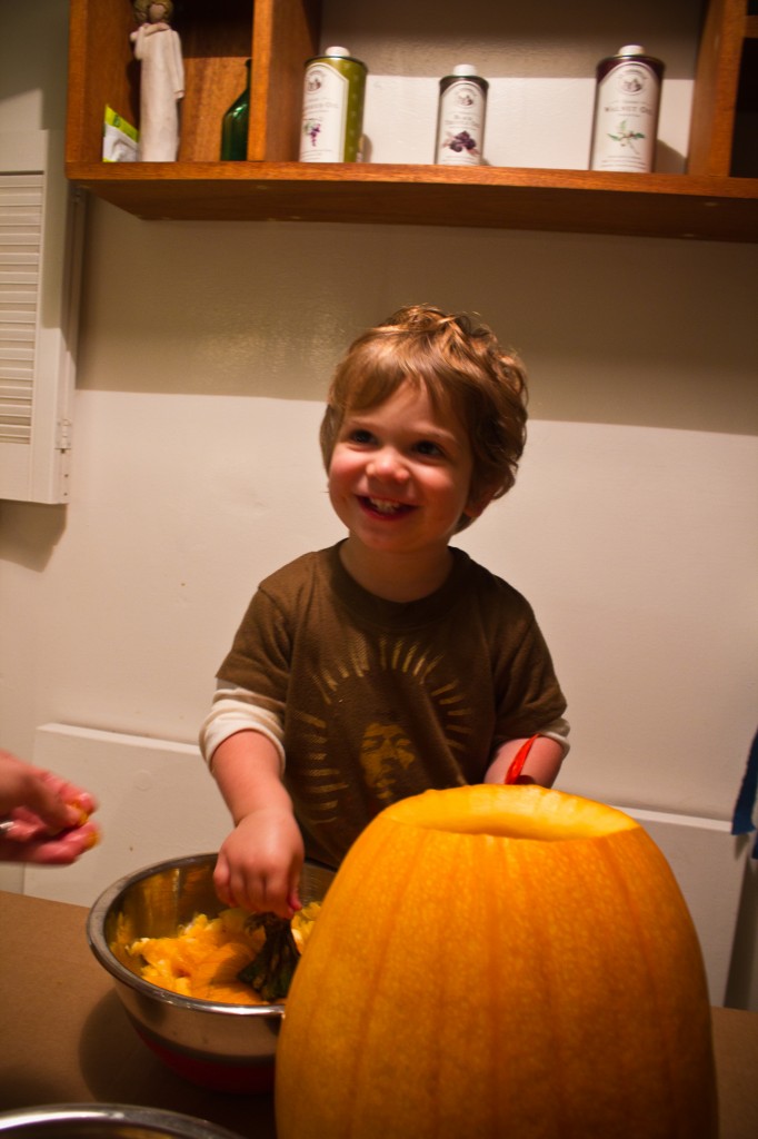 cleaning pumpkins_06