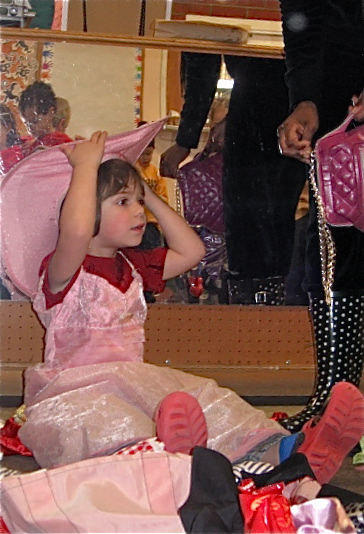 dress up